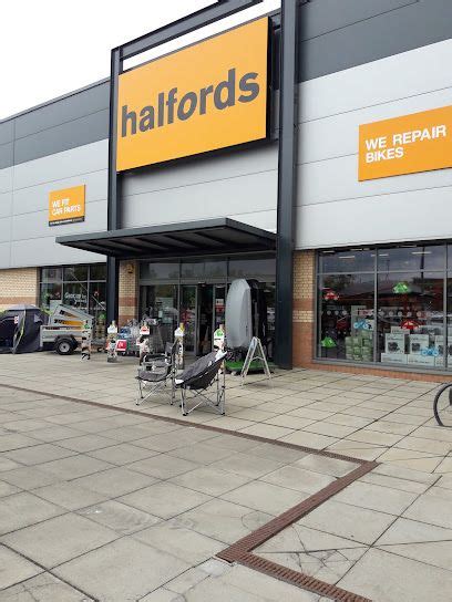 Halfords king street perth  Plan your trip-31